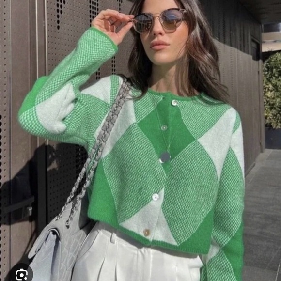 Zara Green and Cream Women's Cardigan - Picture 2 of 8